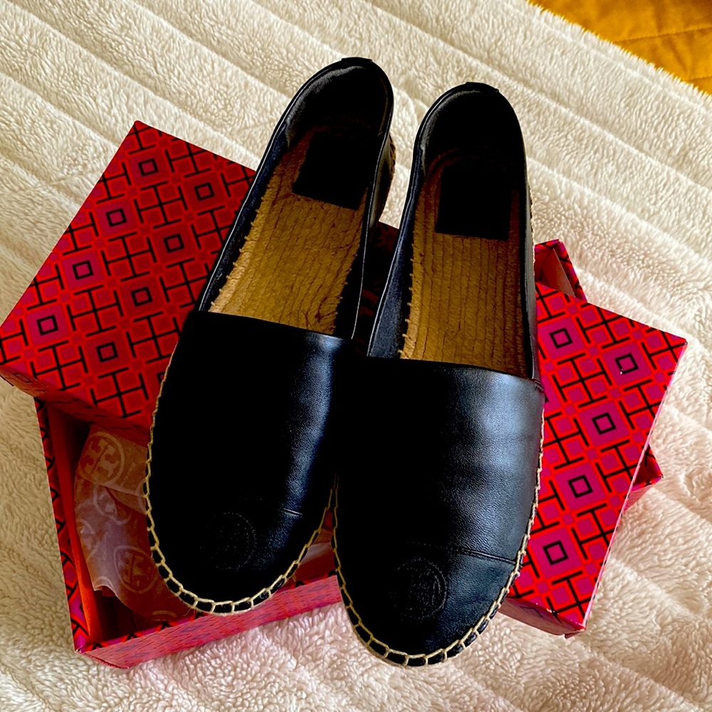 Tory Burch black flat leather espadrilles